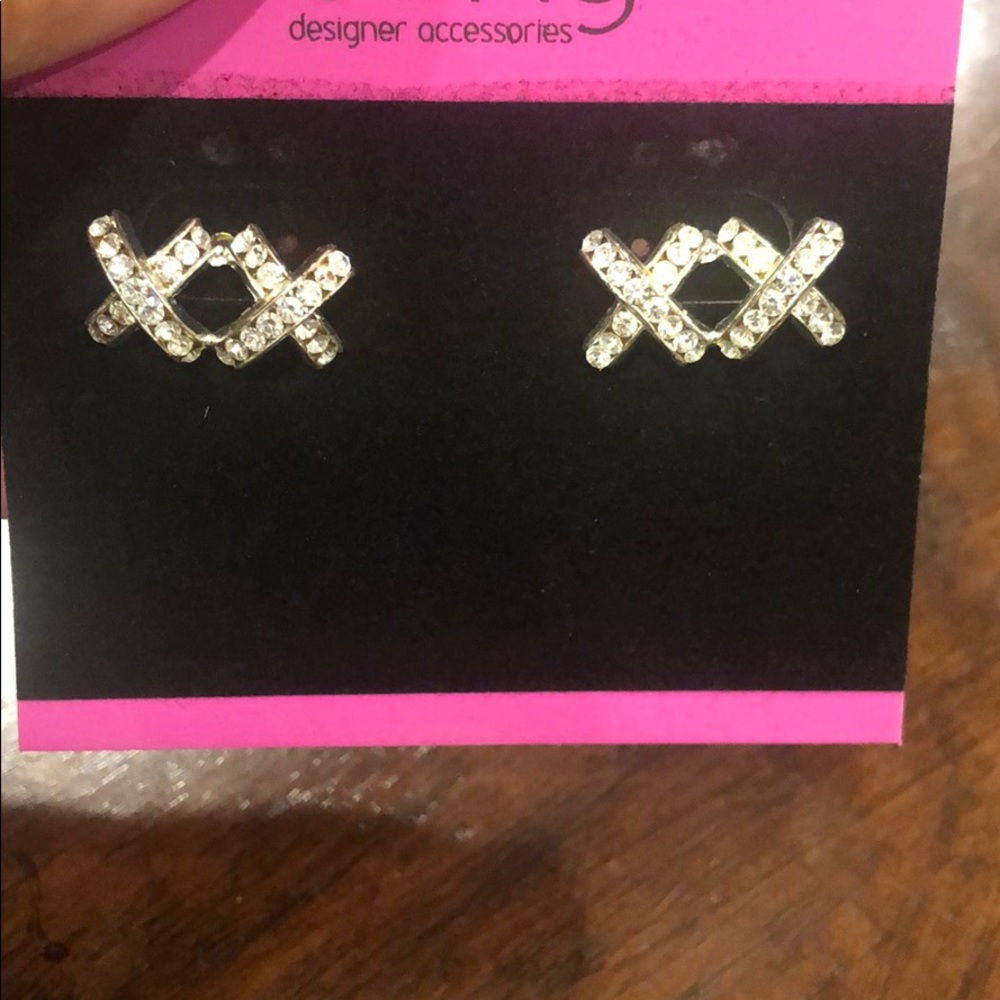 Double Kisses CZ Pavé Earrings,NWT - Picture 2 of 2
